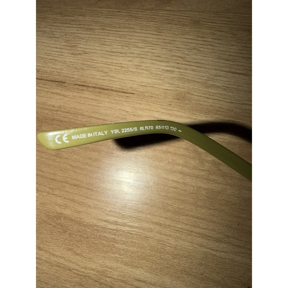 YVES SAINT LAURENT - YSL 2255/S  YSL  AVOCADO GREEN FRAME VINTAGE Y2K